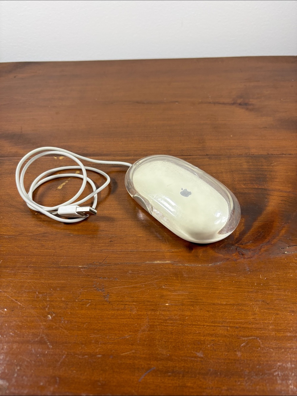 Y2K Apple Clear Shell Wired White Pro Mouse Model M5769 Functional